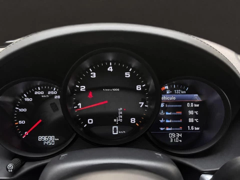Porsche 718 Cayman