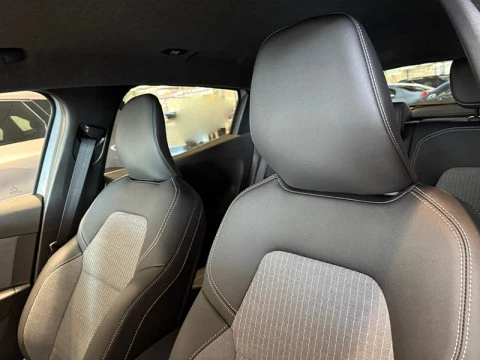 Renault Clio Techno full hybrid E-Tech 145 (103Kw)