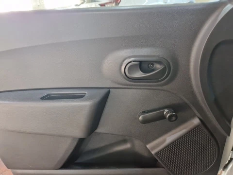 Dacia Dokker Essential 1.6 75kW (100CV) GLP -18