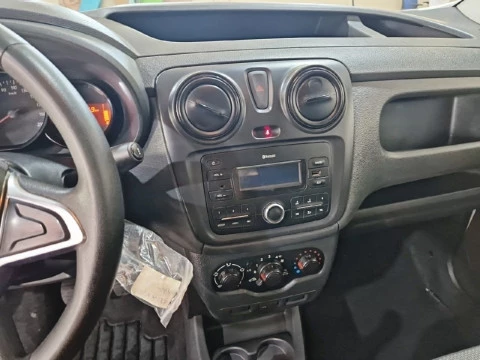 Dacia Dokker Essential 1.6 75kW (100CV) GLP -18