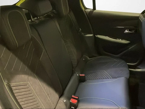 Peugeot e-208 GT Eléctrico 156 (115 Kw)