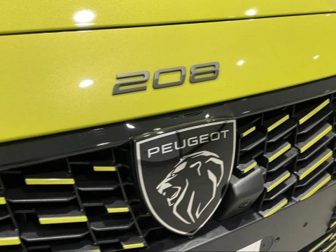 Peugeot e-208 GT Eléctrico 156 (115 Kw)