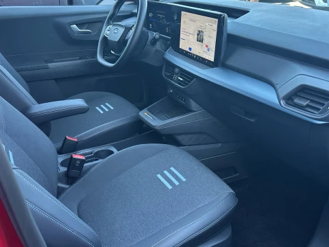 Ford Tourneo Courier BEV 43,5kWh 100kW (136CV) Active Auto