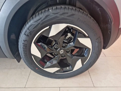 Renault Captur techno Eco-G 100cv (74 kW)