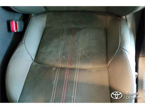 Toyota C-HR 5P GR SPORT 180H e-CVT