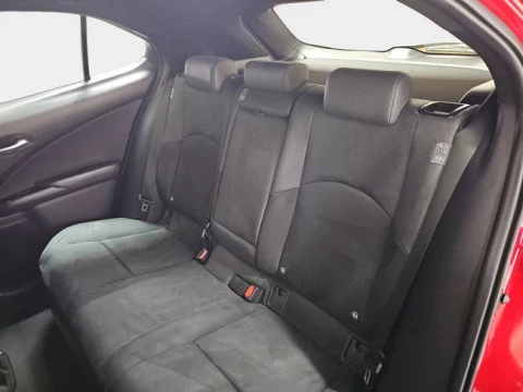 Lexus UX 2.0 250h Business