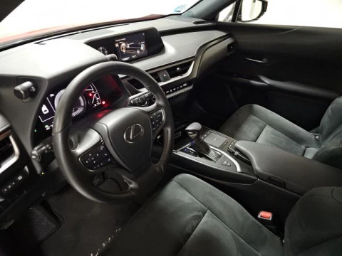 Lexus UX 2.0 250h Business