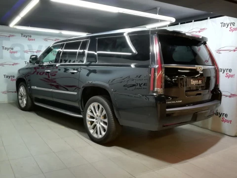Cadillac Escalade Platinum