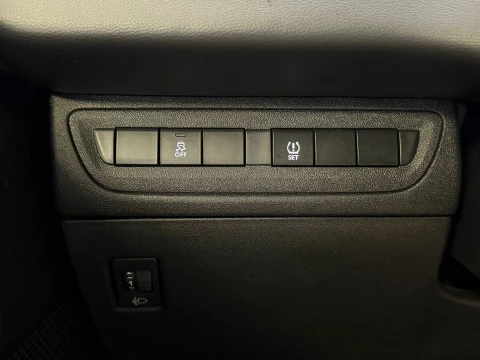 Peugeot 208 5P LIKE 1.6 BlueHDi 55KW (75CV)