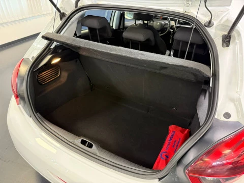 Peugeot 208 5P LIKE 1.6 BlueHDi 55KW (75CV)