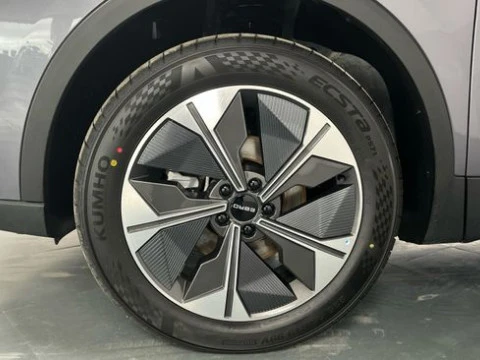 EBRO S700 1.6 TGDI Luxury 7 DCT