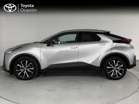 Toyota C-HR Advance Hybrid 140
