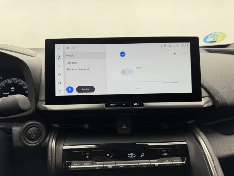 Toyota C-HR Advance Hybrid 140