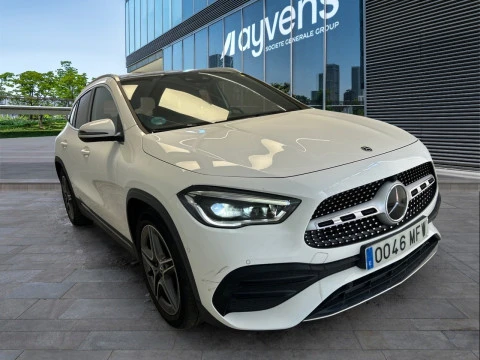 Mercedes-Benz GLA 200 D