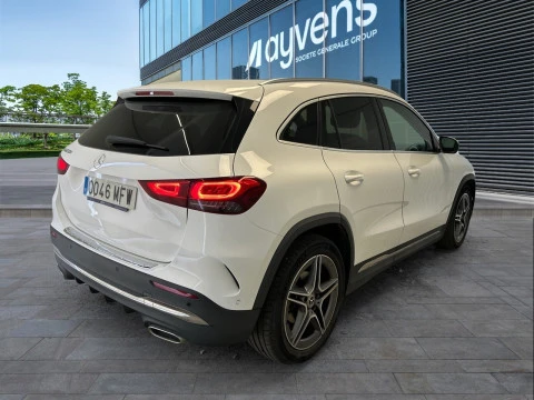 Mercedes-Benz GLA 200 D