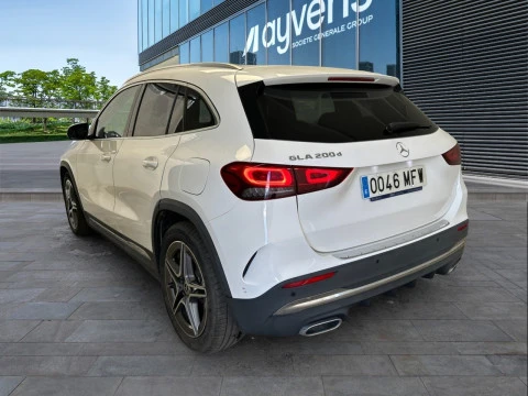 Mercedes-Benz GLA 200 D