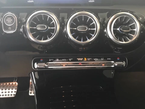 Mercedes-Benz Clase A  250 e Compacto