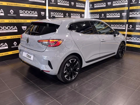 Renault Clio techno Eco-G 100cv (74kW)