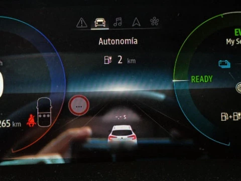 Renault Captur 1.6 E-TECH 117KW ENGINEERED FAST TRACK PLUG IN 5P