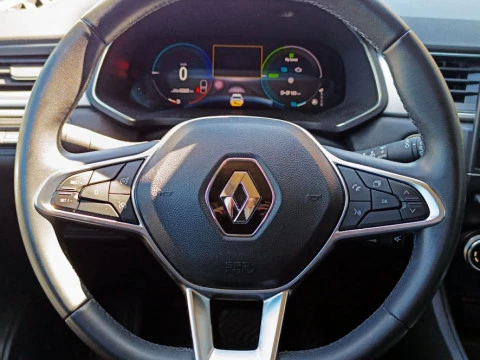 Renault Captur 1.6 E-TECH 117KW ENGINEERED FAST TRACK PLUG IN 5P