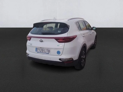 Kia Sportage 1.6 MHEV Business 100kW (136CV) 4x4