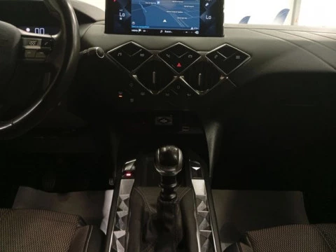 DS 3 Crossback BlueHDi 81 kW Manual BASTILLE