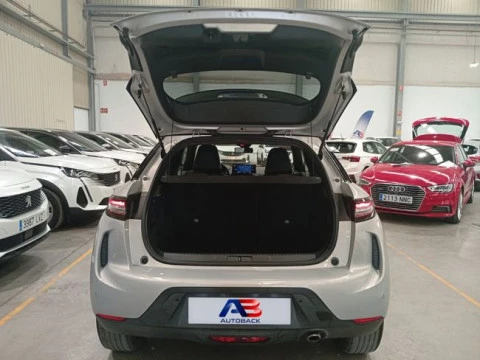 DS 3 Crossback BlueHDi 81 kW Manual BASTILLE