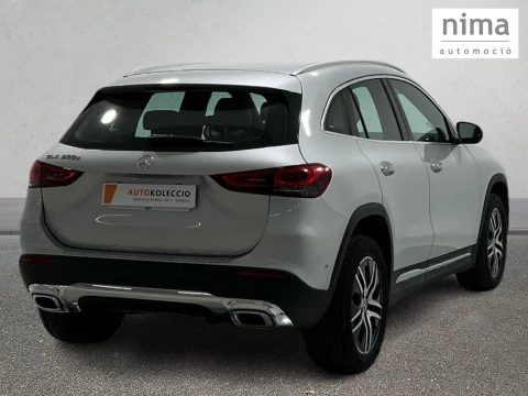 Mercedes-Benz GLA GLA 200 D