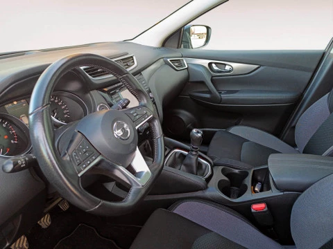 Nissan Qashqai 5P DIG-T 103 KW (140 CV) E6D 6M/T 4X2 N-CONNECTA