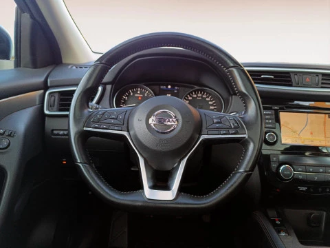 Nissan Qashqai 5P DIG-T 103 KW (140 CV) E6D 6M/T 4X2 N-CONNECTA