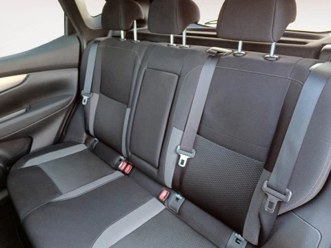 Nissan Qashqai 5P DIG-T 103 KW (140 CV) E6D 6M/T 4X2 N-CONNECTA