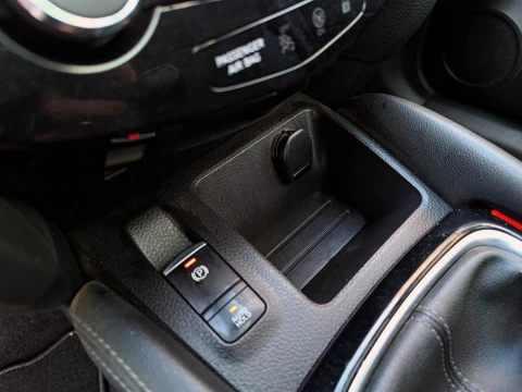 Nissan Qashqai 5P DIG-T 103 KW (140 CV) E6D 6M/T 4X2 N-CONNECTA