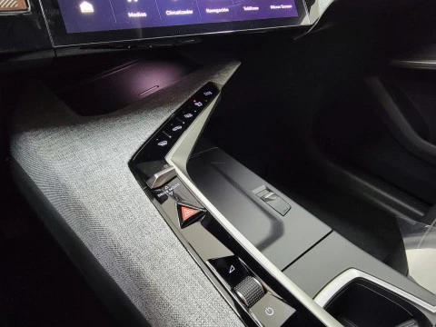 Peugeot 3008 Hybrid 1.2 107KW Allure eDCS6