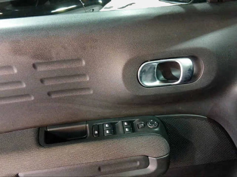 Citroën C3 Aircross PureTech 110 S&S Plus 81 kW (110 CV)