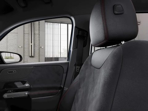 Mercedes-Benz GLB  200 d