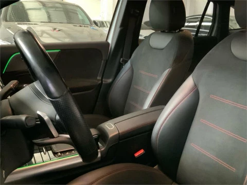 Mercedes-Benz EQA EQA 300 4MATIC