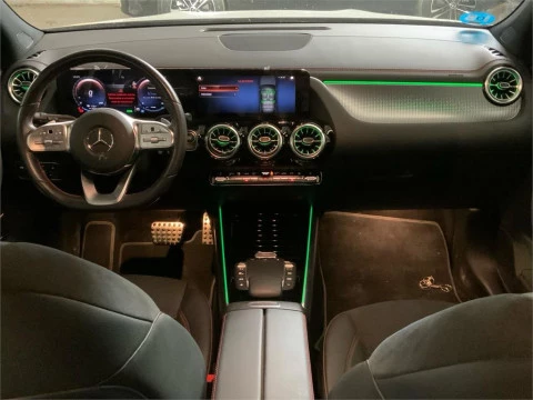 Mercedes-Benz EQA EQA 300 4MATIC