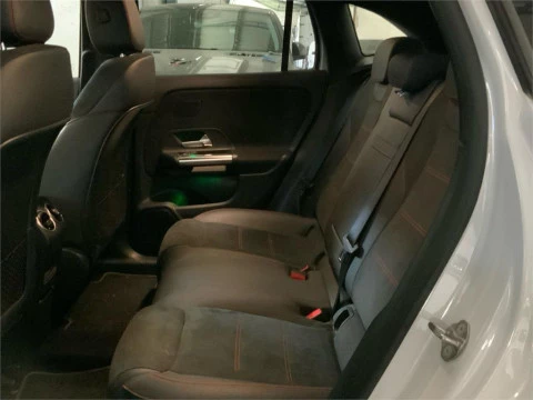 Mercedes-Benz EQA EQA 300 4MATIC