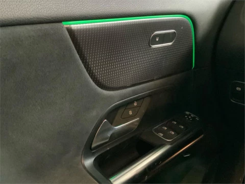 Mercedes-Benz EQA EQA 300 4MATIC