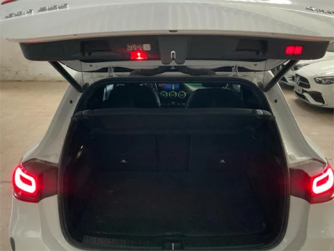 Mercedes-Benz EQA EQA 300 4MATIC