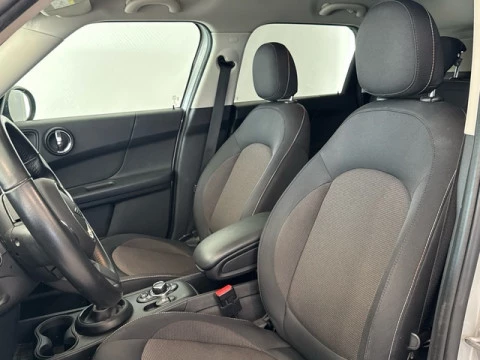 MINI Countryman Cooper D 110 kW (150 CV)