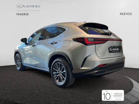 Lexus NX 450h+ Premium+ 4WD