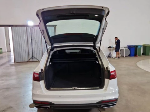 Audi A4 Avant Advanced 30 TDI 100kW S tronic