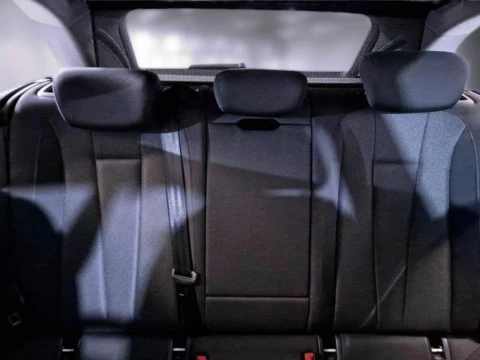 Audi A4 Avant Advanced 30 TDI 100kW S tronic