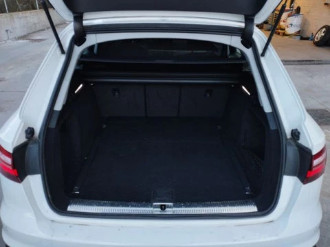 Audi A4 Avant Advanced 30 TDI 100kW S tronic