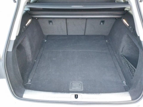 Audi A4 Avant Advanced 30 TDI 100kW S tronic