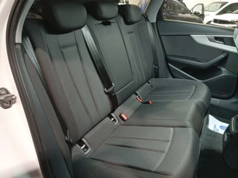 Audi A4 Avant Advanced 30 TDI 100kW S tronic