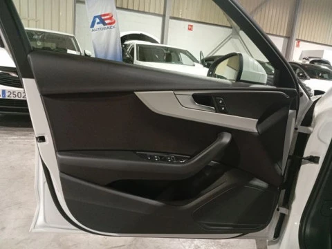 Audi A4 Avant Advanced 30 TDI 100kW S tronic