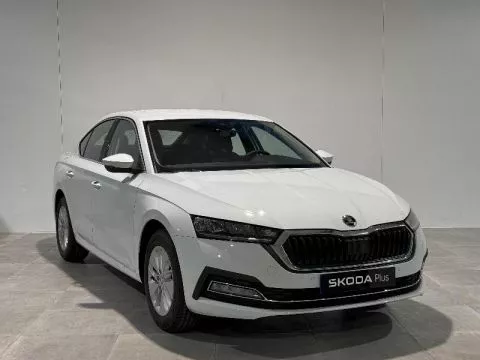 Skoda Octavia 1.0 TSI 81KW DSG MHEV AMBITION PLUS Skoda Octavia 1.0 TSI 81KW DSG MHEV AMBITION PLUS
