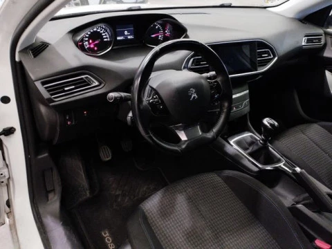 Peugeot 308 5p Style BlueHDi 130 S&S